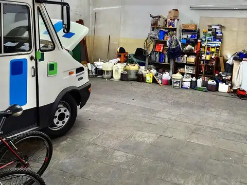 Casa 4 ambientes con 4 baños