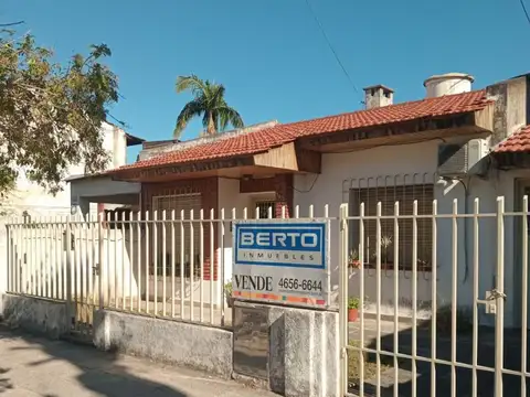 *LOTE DE 10 X 23 CON CHALET DE 3 AMB.