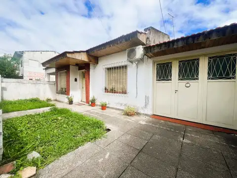 *LOTE DE 10 X 23 CON CHALET DE 3 AMB.