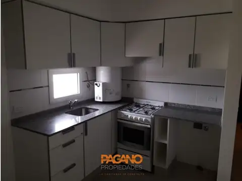 Departamento en Alquiler en Pichincha, $ 400.000