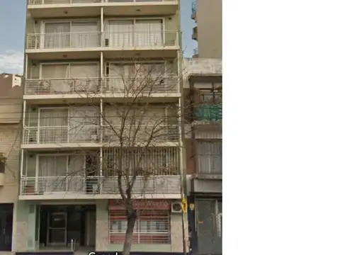 MONOAMBIENTE SUPER AMPLIO * APTO PROFESIONAL* BALCON - PICINA - SUM - LAUNDRY - PARRILLAS - PARQUE