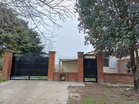 VENTA CASA EN GLEW  3 AMBIENTES