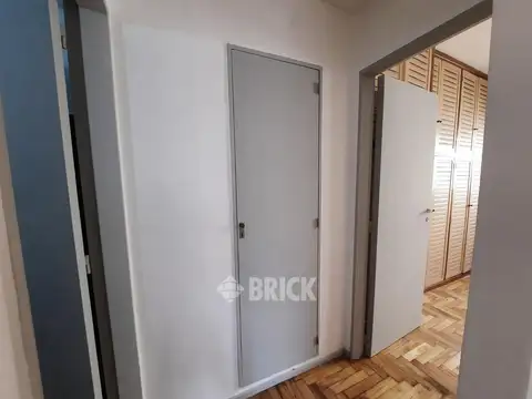 AV. INDEPENDENCIA al 3100 2°