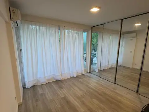 Departamento en Venta en Villa del Parque, USD 94.000