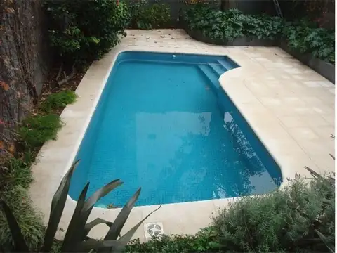 MONOAMBIENTE 40 mt BALCÓN PILETA SUM PARRILLAS LAUNDRY SUBTE