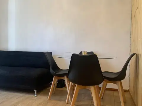 Depto Tipo Casa en Venta 43 años