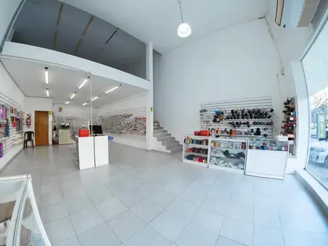 IMPORTANTE LOCAL COMERCIAL EN MICROCENTRO - DONOVAN N°66