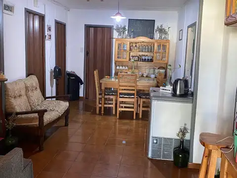 VENTA CASA 4 AMBIENTES - TORTUGUITAS