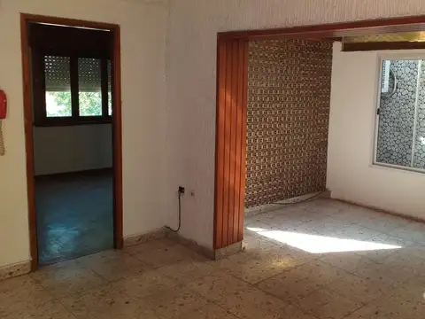 Depto Tipo Casa en Alquiler de 2 dormitorios