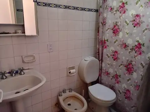 CASA VENTA CIUDAD DEL MILAGRO 4 DORMITORIOS