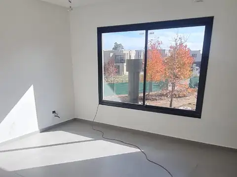 Casa en Alquiler A Estrenar