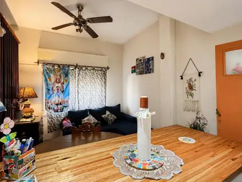 Depto Tipo Casa en Venta de 3 ambientes