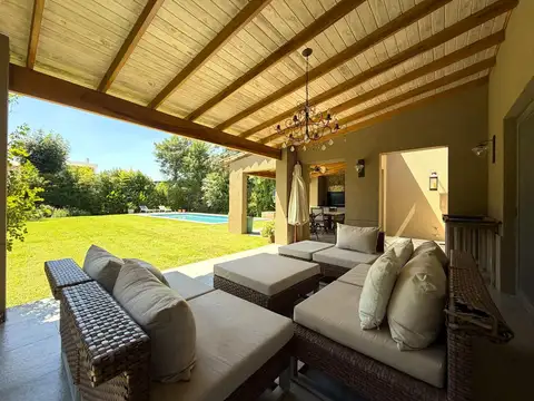 Casa en Alquiler al Noreste