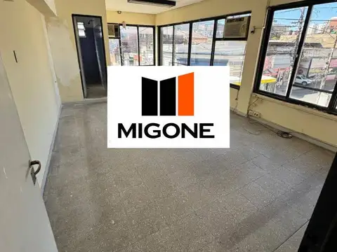 Oficina en Alquiler al Norte
