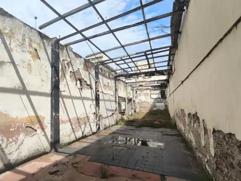 Avenida Juan Bautista Alberdi 4300