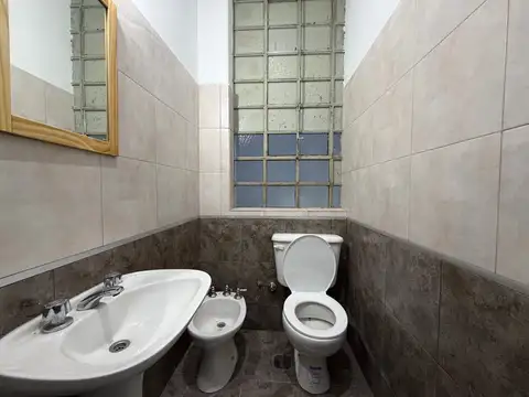 Depto Tipo Casa en Alquiler en Paternal, $ 800.000