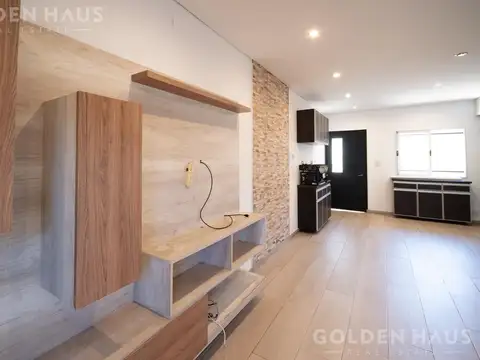 Casa en Alquiler en Quilmes Oeste, $ 1.200.000
