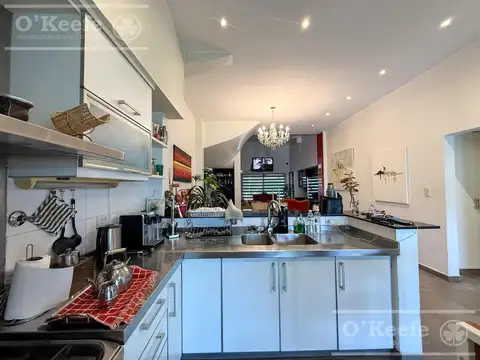 Casa en Alquiler al Oeste