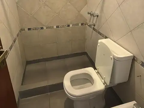 Departamento en Alquiler en Nuestra Señora De Lourdes, $ 550.000