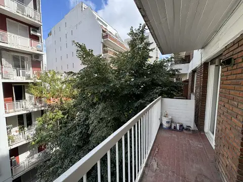 Pena 3000, Piso 5