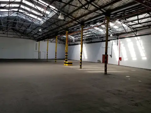 Galpon en Alquiler A Estrenar