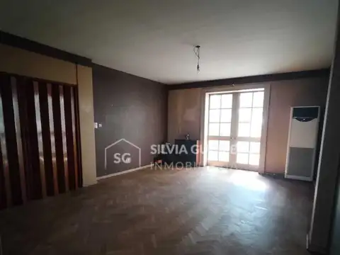 Departamento 5 ambientes con 2 baños