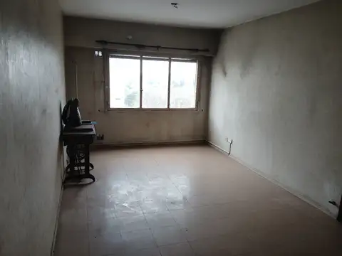 Departamento 4 ambientes con 2 baños