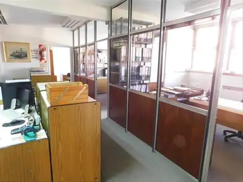 AV BELGRANO 200, Piso 5