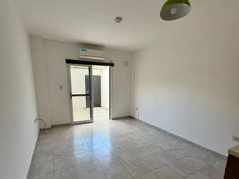64 entre 24 y 25 1400