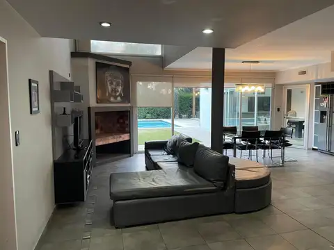 Casa Barrio cerrado Santa Ana con pileta apto crédito MORENO