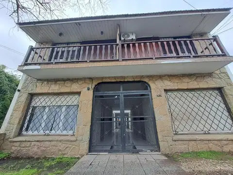 VENTA PH 3 AMB CON PATIO Y PARRILLA 