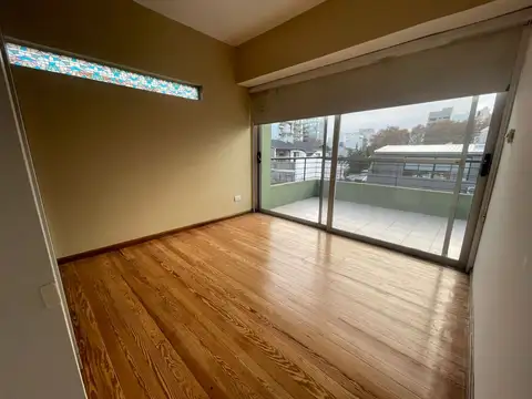 Bauness 1800, Piso 3