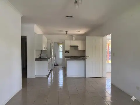 Casa en Venta, 4 Dormitorios,  La Lomada de Pilar