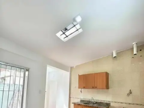 Depto Tipo Casa en Alquiler de 3 ambientes