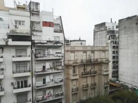 OFICINA DE 46MTS PARA RECONVERTIR A VIVIENDA