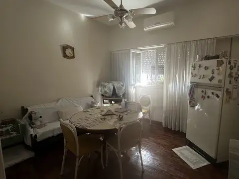 Departamento 5 ambientes con 2 baños