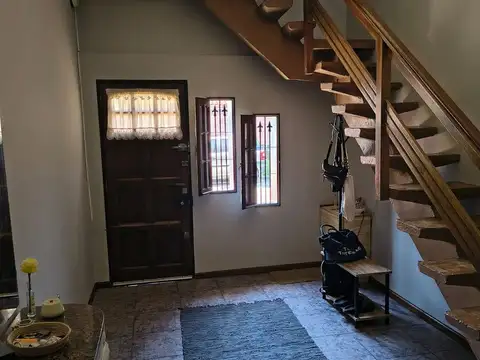 Depto Tipo Casa en Venta en Caseros, USD 83.000