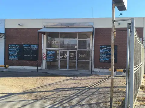 Remax Alquila Salon Comercial Godoy Cruz