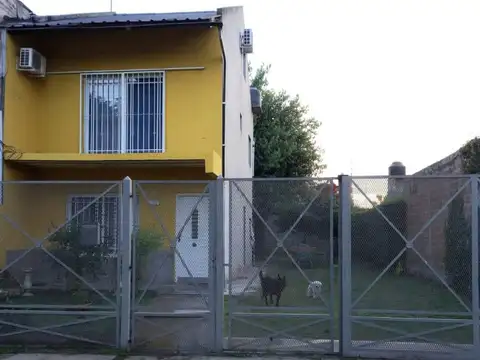 VENTA CASA 4 AMB  2 PISOS PERMUTA PONTEVEDRA