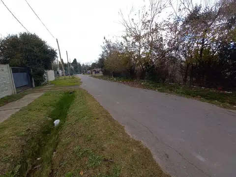 Terreno en Venta en Villa Elisa, USD 21.000