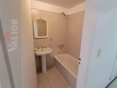 Departamento 2 Ambiente al frente c/balcon - Apto Profesional