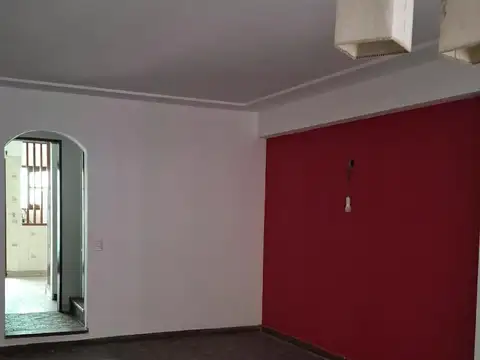 Casa en Alquiler de 3 dormitorios