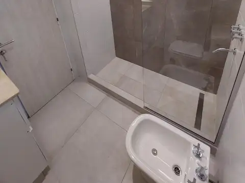 Monoambiente en Ameguino al 300, en edificio full amenities