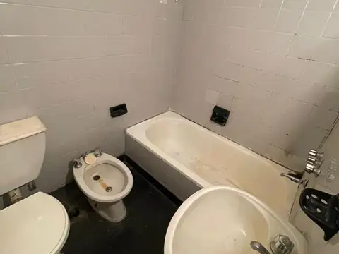 Depto Tipo Casa en Venta 35 años