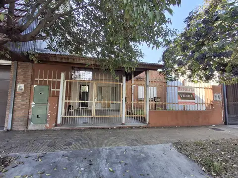 PH EN FRENTE EN VENTA DE 3 AMBIENTES - JOSE LEON SUAREZ