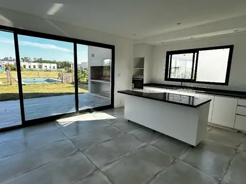 Casa en Alquiler A Estrenar