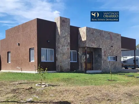   CASA EN ALQUILER ANUAL o  VENTA MEDAL COUNTRY CLUB PILAR