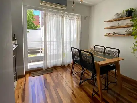 IMPECABLE Y SOLEADO SEMIPISO CONTRAFRENTE CON BALCON  APTO CREDITO 