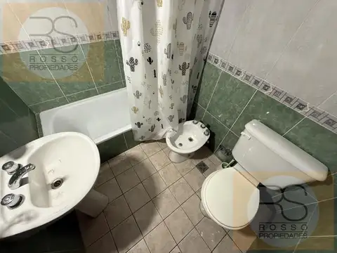 Departamento en Alquiler con 1 cocheras