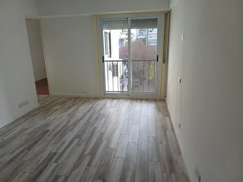 VENTA DPTO 2 AMB RAMOS MEJIA CENTRO